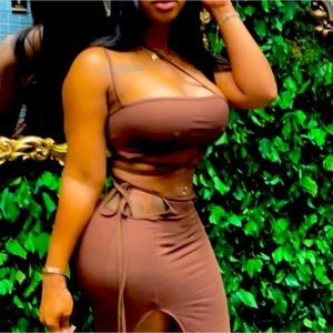 Cute tie up two piece sundress comfy, fitted to the body, sexy date night casual